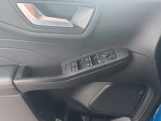 Ford Kuga Hybrid ST Line