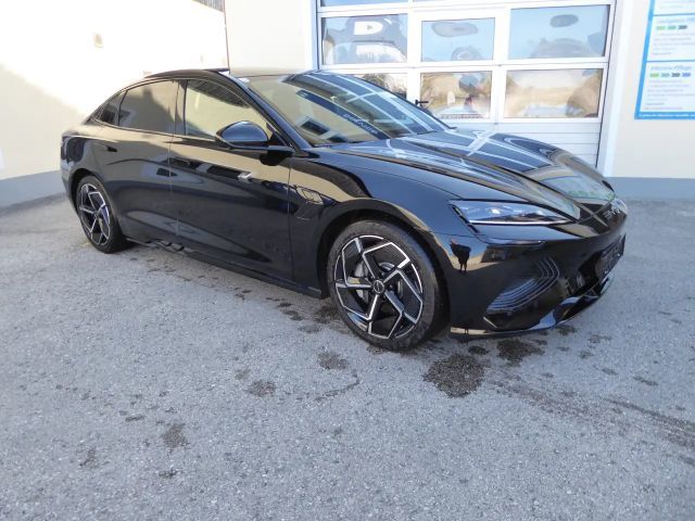 BYD Seal Executive Vierwielaandrijving