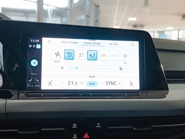 Volkswagen Golf 1.0 TSI Move Variant