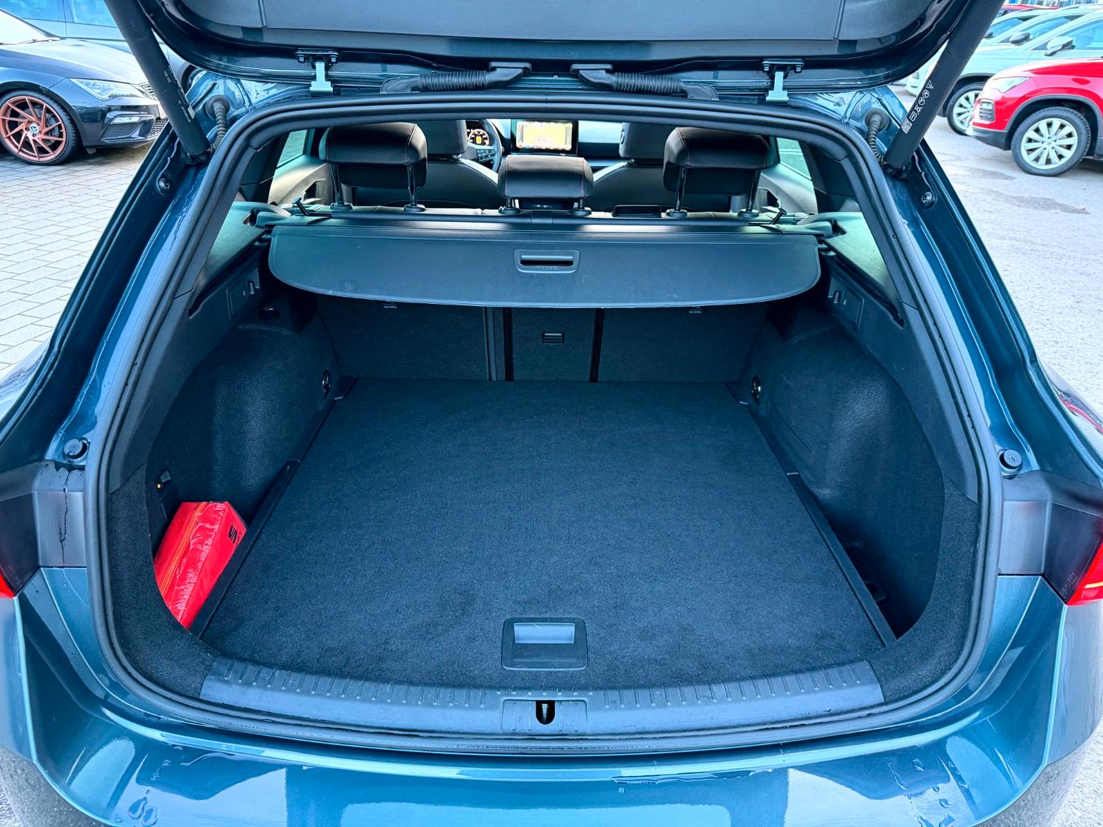 Seat Leon 2.0 TSI DSG FR-lijn Sportstourer