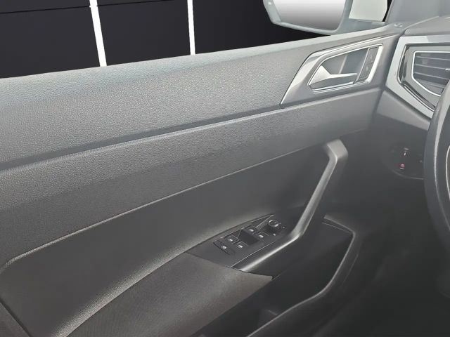 Volkswagen Polo DSG Highline