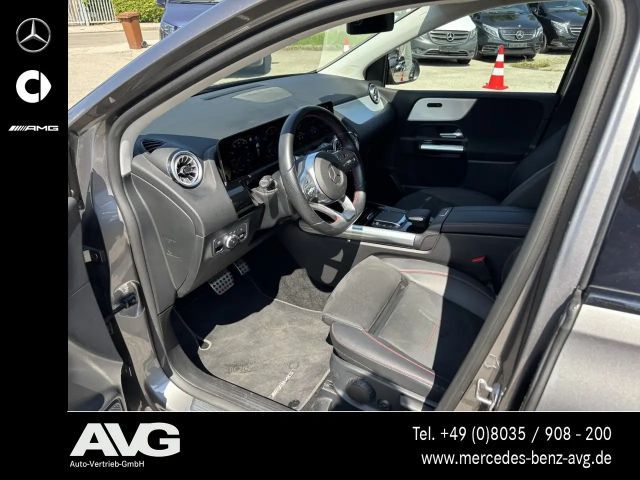 Mercedes-Benz B 200 AMG Line