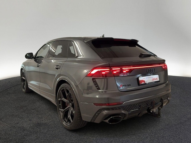 Audi RS Q8 Performance Quattro