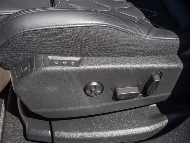 Peugeot 5008 EAT8 GT-Line