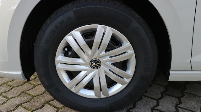 Volkswagen Polo Polo 1.0     Polo BT059 MPIM5F