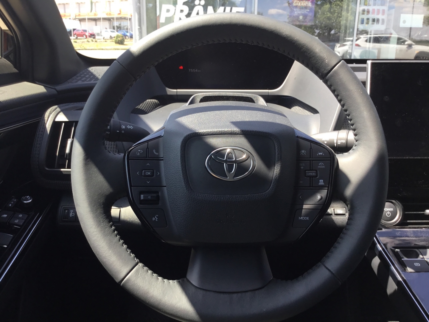 Toyota bZ4X 5-deurs Team D