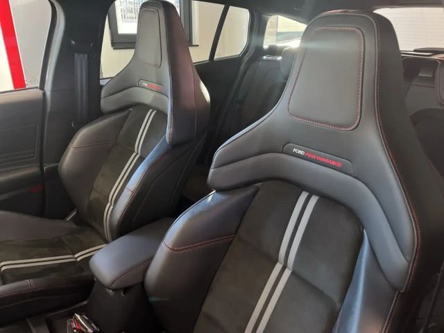 Ford Focus EcoBoost ST Line Wagon