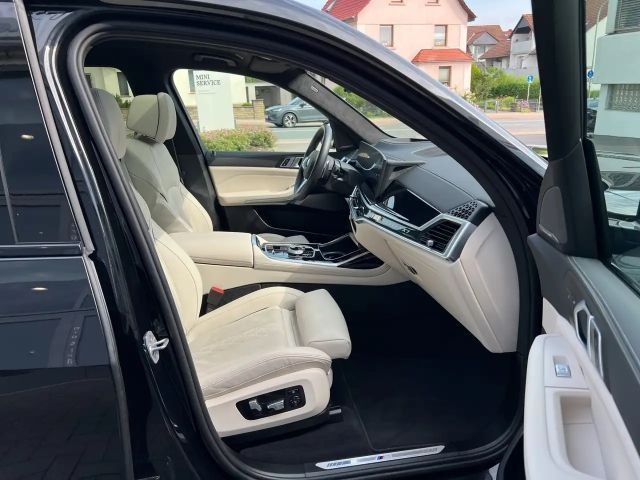 BMW X7 M-Sport xDrive40d