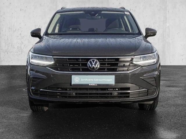 Volkswagen Tiguan DSG Life