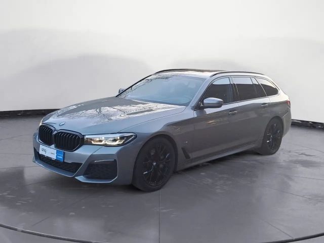BMW 530 530d M-Sport Touring