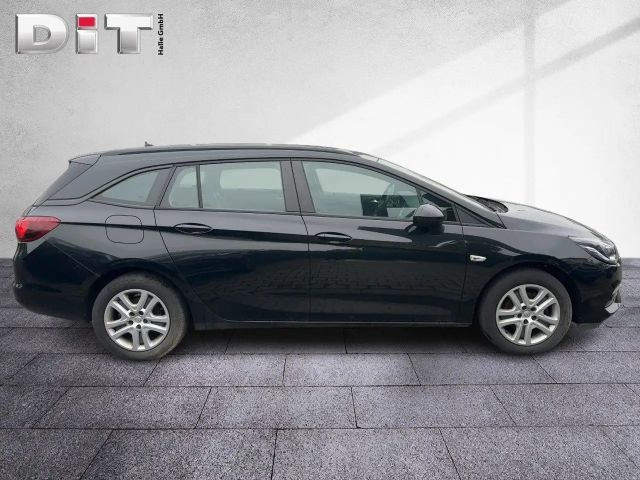 Opel Astra 1.2 Turbo Sports Tourer Turbo