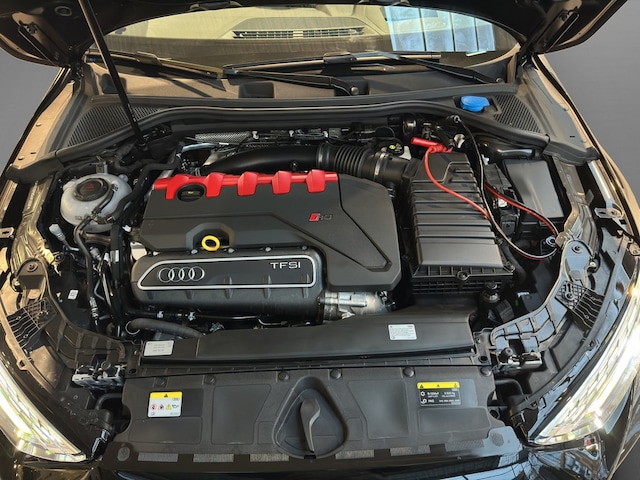 Audi RS3 Quattro S-Tronic Sedan