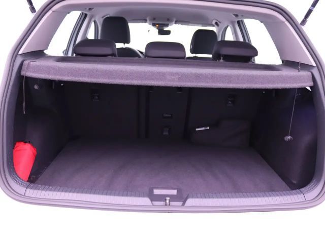 Volkswagen Golf 1.5 TSI Golf VIII Life