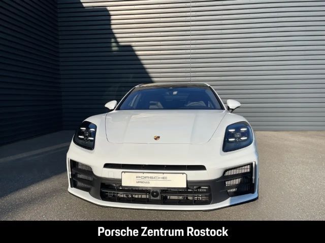 Porsche Panamera 4