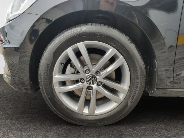 Volkswagen Touran 1.5 TSI Comfortline