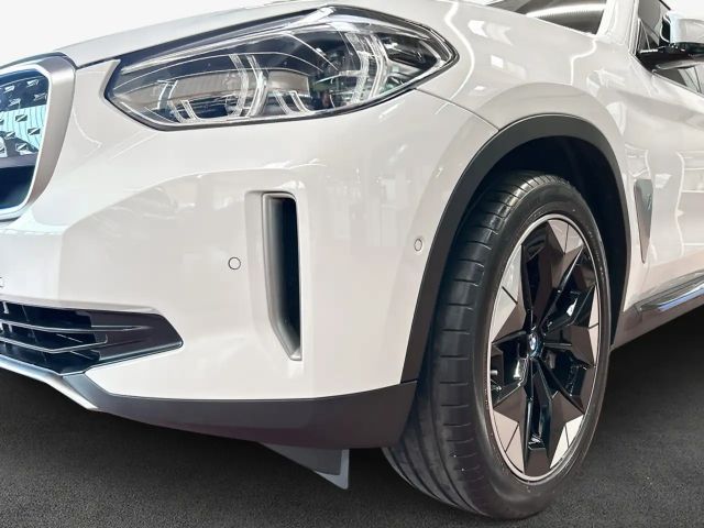 BMW iX3 Impressive iX3