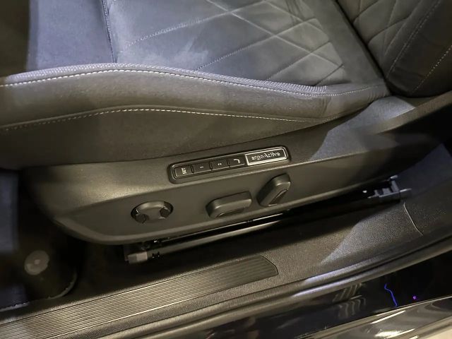 Volkswagen Golf Golf VIII Sport Style