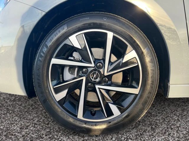 Opel Corsa 1.2 Turbo Edition Turbo