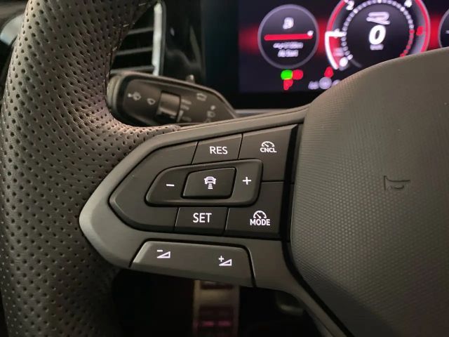 Volkswagen Passat 2.0 TDI DSG R-Line