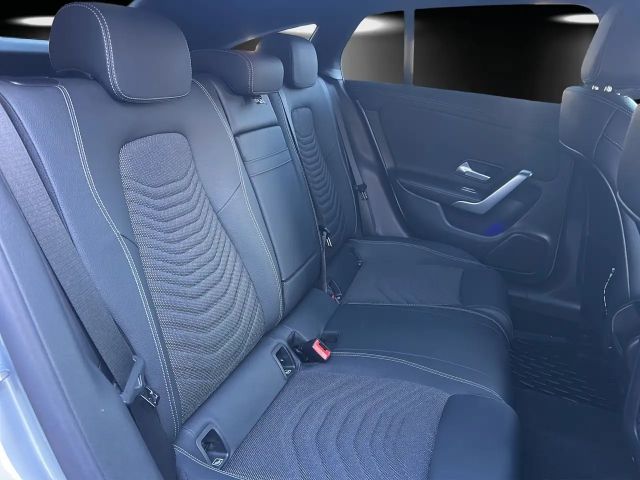 Mercedes-Benz CLA 220 CLA 220 d Shooting Brake