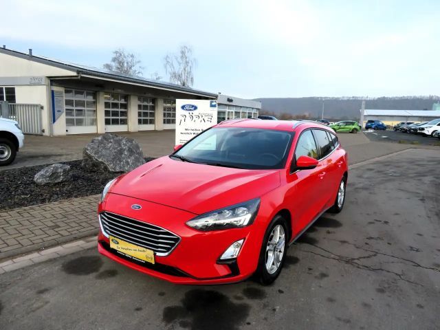 Ford Focus 1.5 Automatik *LED*Navi*Kamera*AHK*Standheizung*