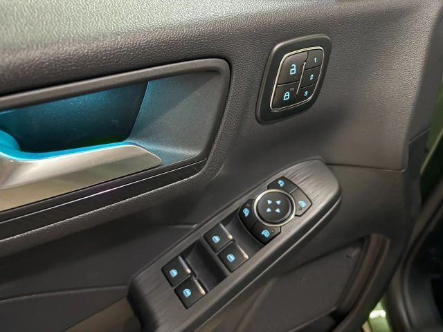 Ford Kuga Plug in Hybrid ST Line X