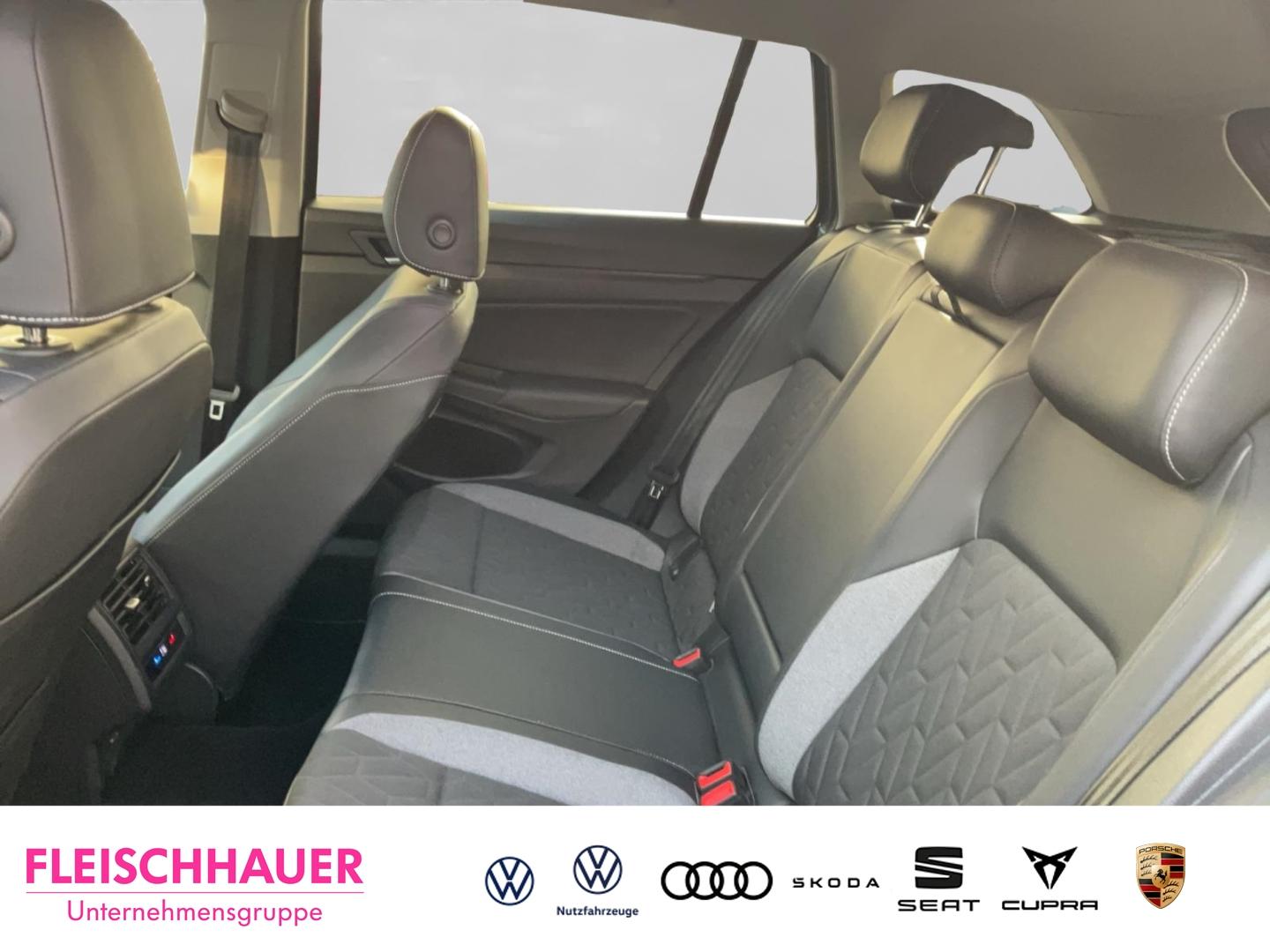 Volkswagen Golf 1.5 eTSI DSG Golf VIII Variant