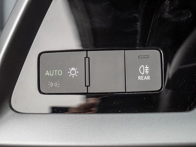 Audi A3 30 TFSI Sedan