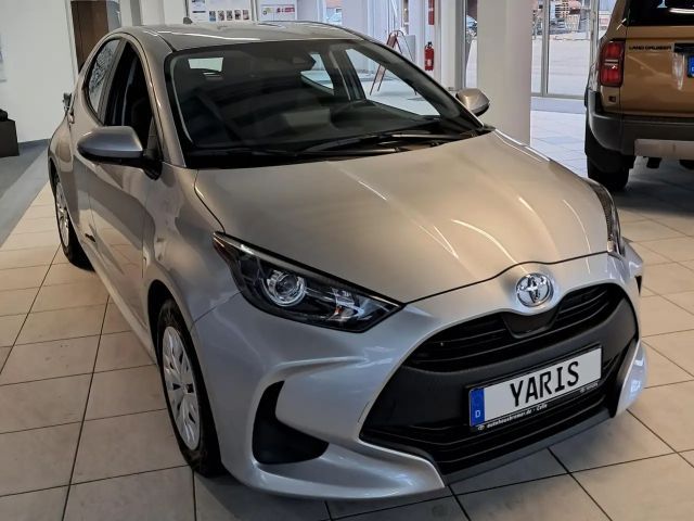 Toyota Yaris 1.0 VVT-i 5-deurs Comfort VVT-i