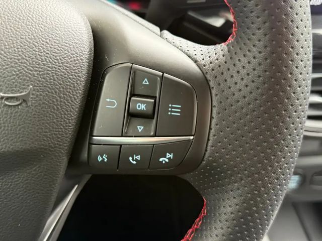 Ford Focus ST Line Wagon