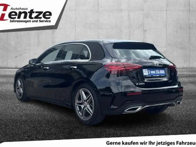 Mercedes-Benz A 200 AMG Line