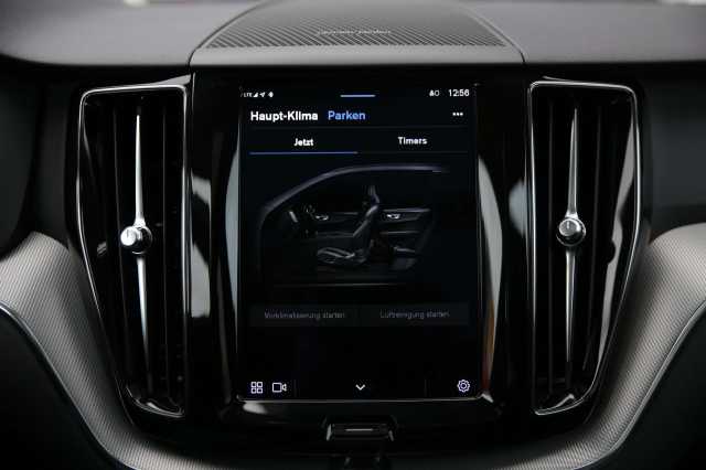 Volvo XC60 AWD Dark Plus T8