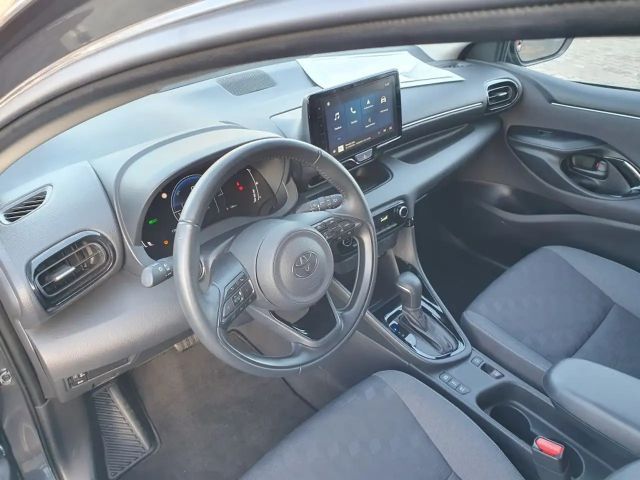 Toyota Yaris Hatchback Hybride VVT-i