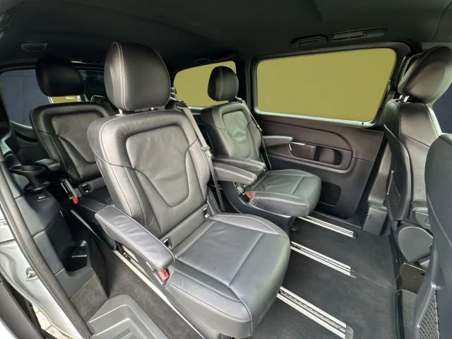 Mercedes-Benz V 300 4MATIC V 300 d