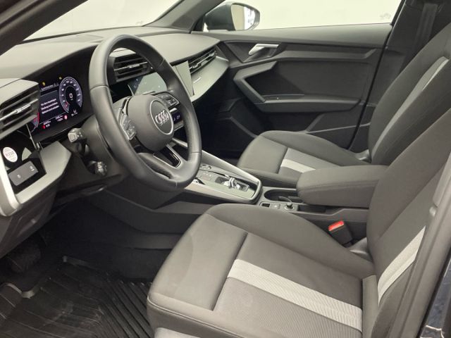 Audi A3 30 TFSI S-Tronic Sedan