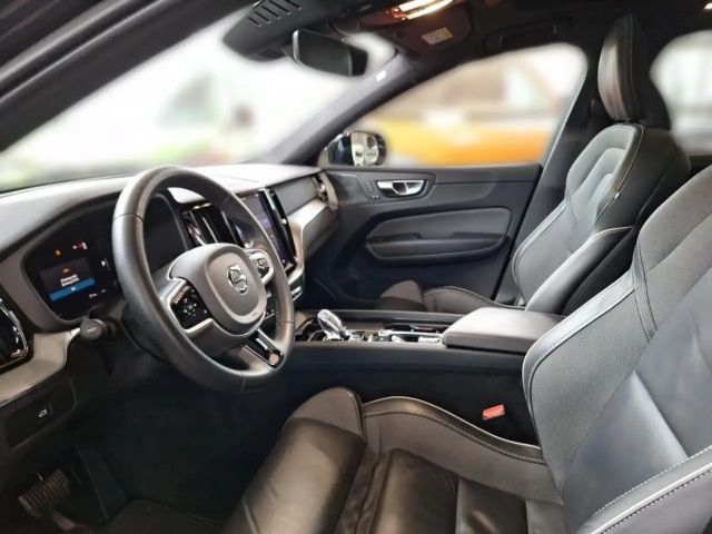 Volvo XC60 Dark Plus