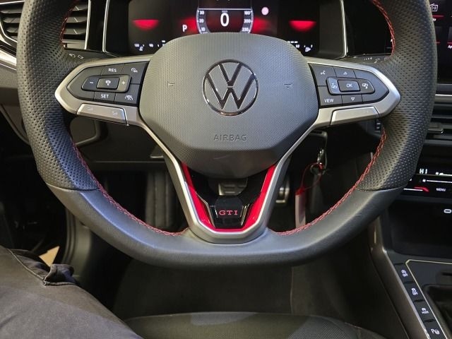 Volkswagen Polo 2.0 TSI DSG GTI IQ.Drive