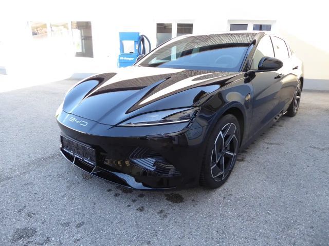 BYD Seal Executive Vierwielaandrijving