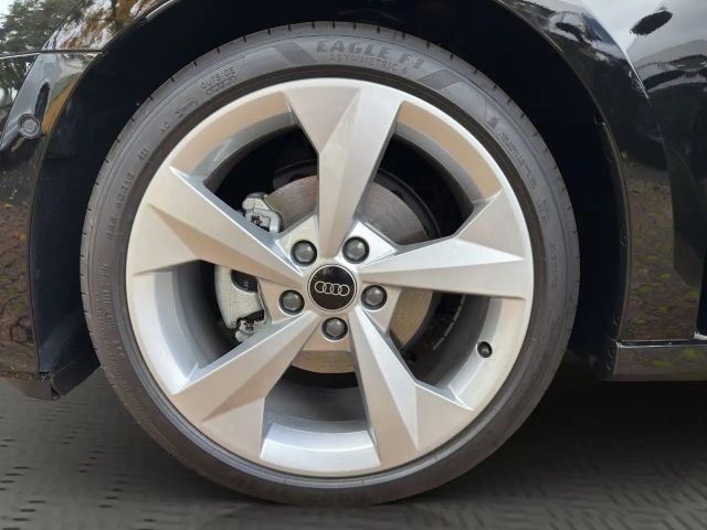 Audi A3 30 TFSI S-Tronic Sedan
