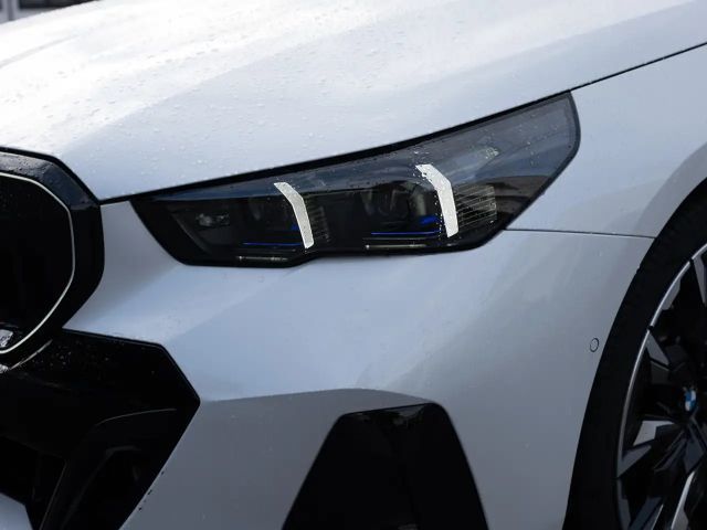 BMW 520 520d M-Sport Touring