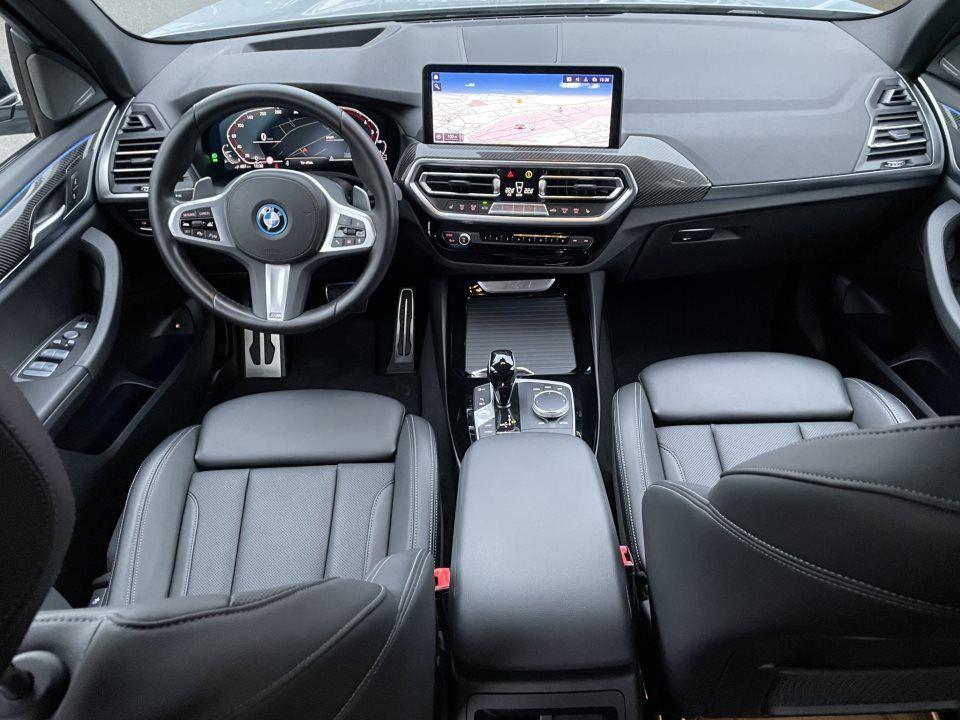 BMW X3 xDrive30e