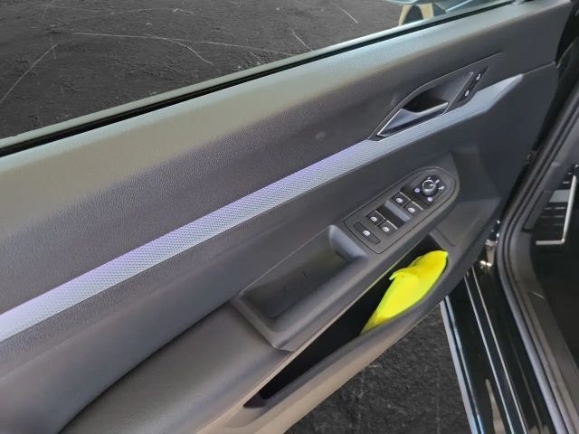 Volkswagen Golf 1.5 eTSI DSG Life