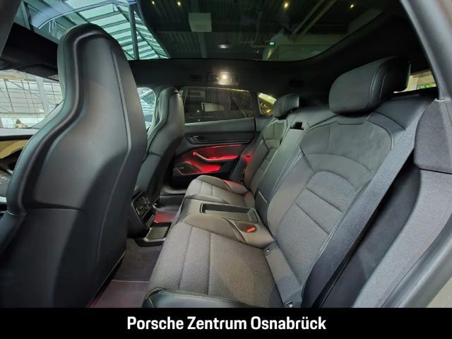 Porsche Taycan 4 Cross Turismo