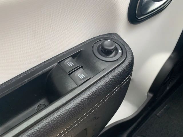 Renault Twingo E-Tech Techno