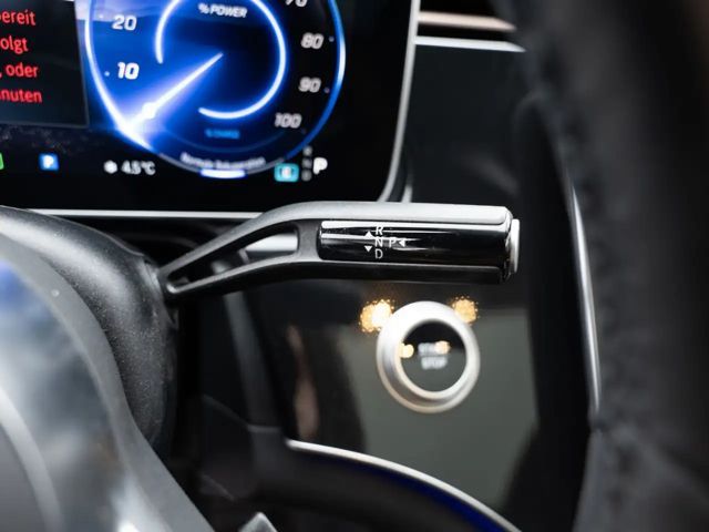 Mercedes-Benz EQE 300 Sedan