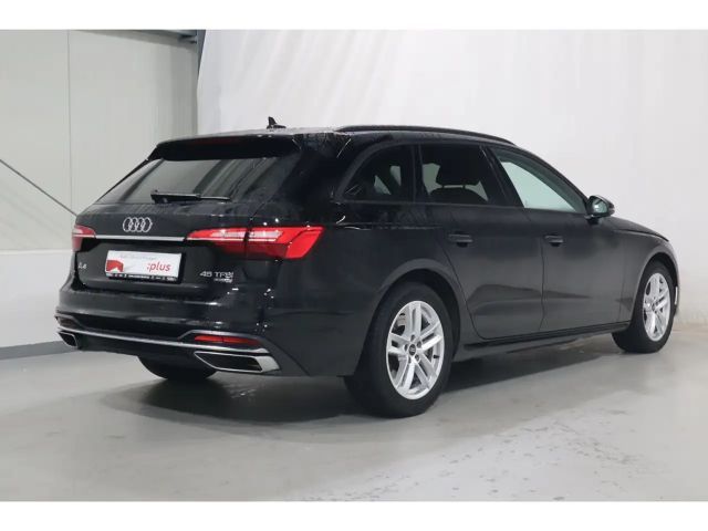 Audi A4 45 TFSI Avant Quattro