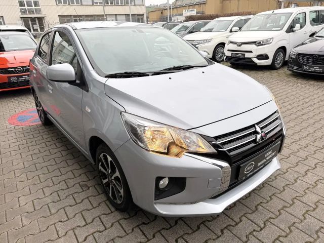 Mitsubishi Space Star Star