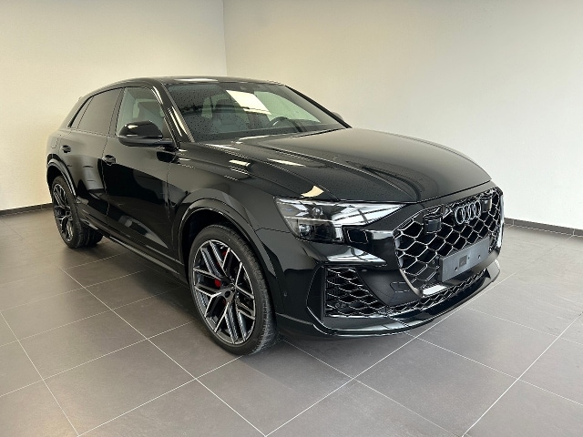 Audi RS Q8 Quattro