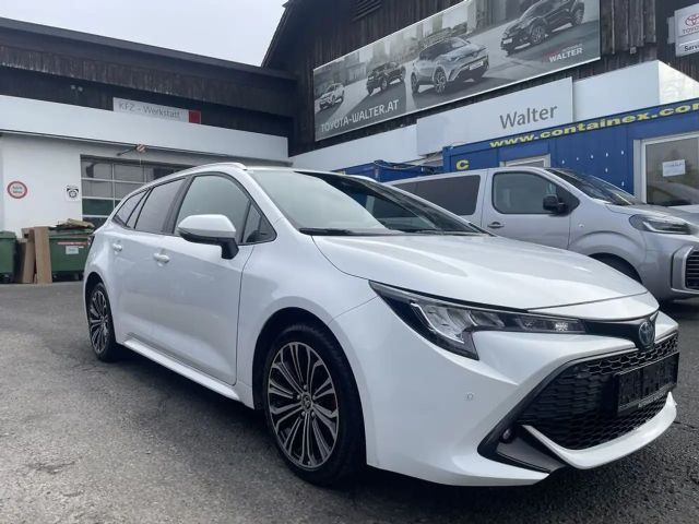 Toyota Corolla Active Hybride Touring