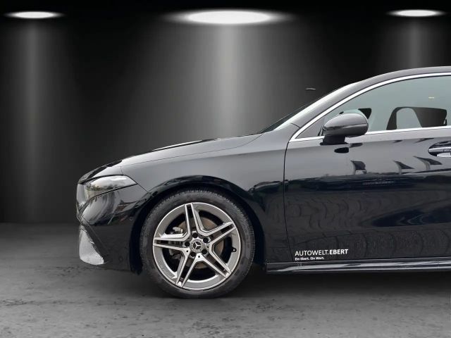 Mercedes-Benz A 180 A 180 d AMG Line Hatchback